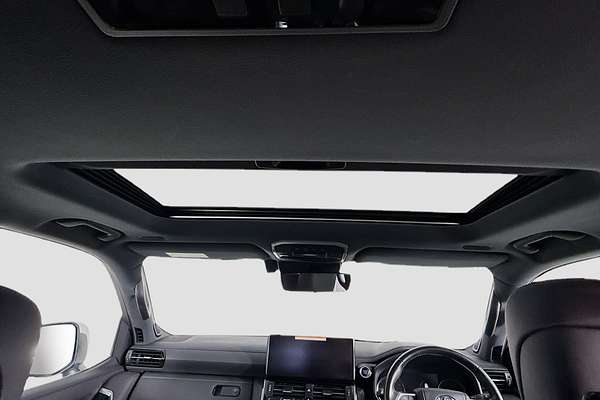 2023 Toyota Landcruiser Sahara FJA300R