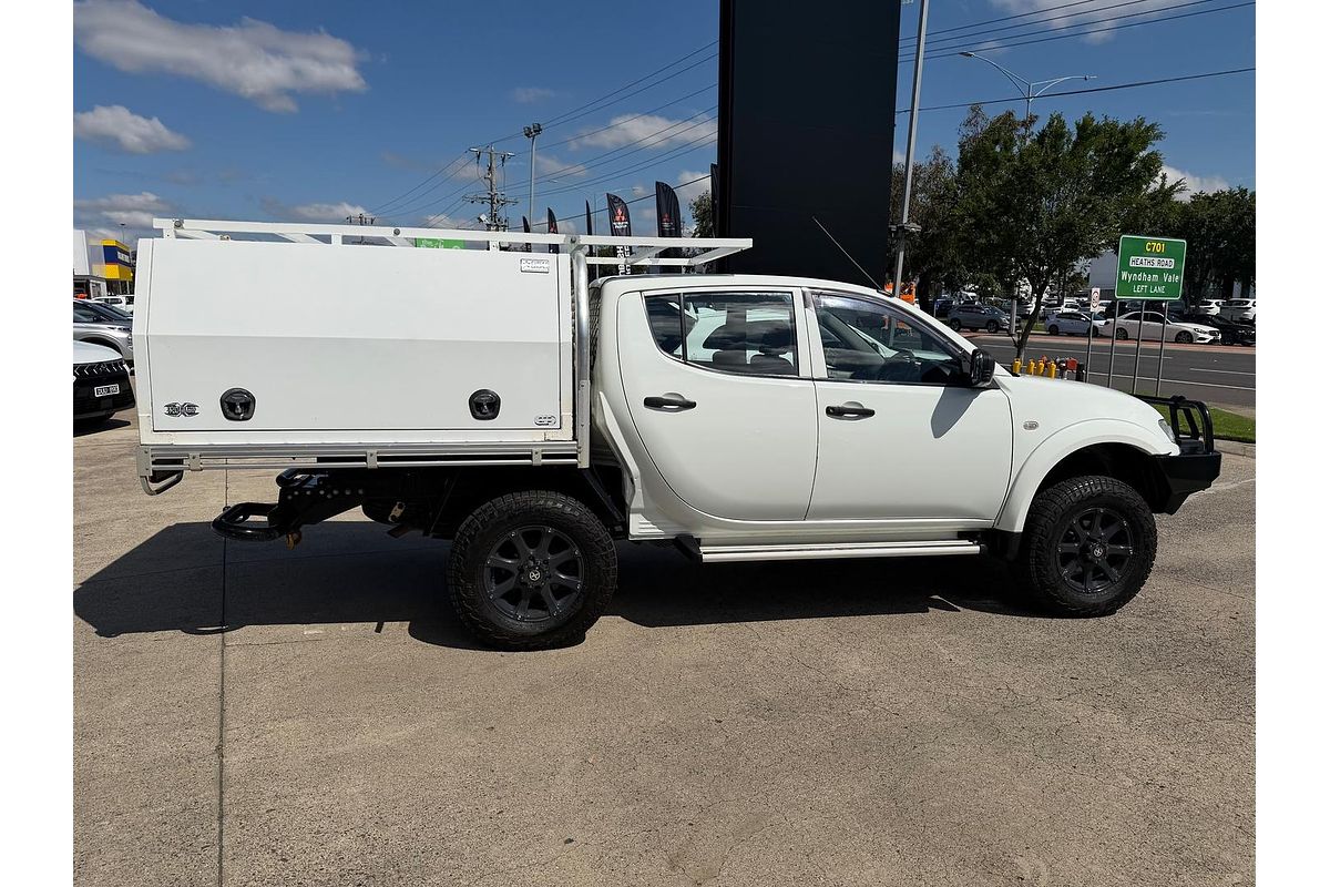 2014 Mitsubishi Triton GLX MN 4X4