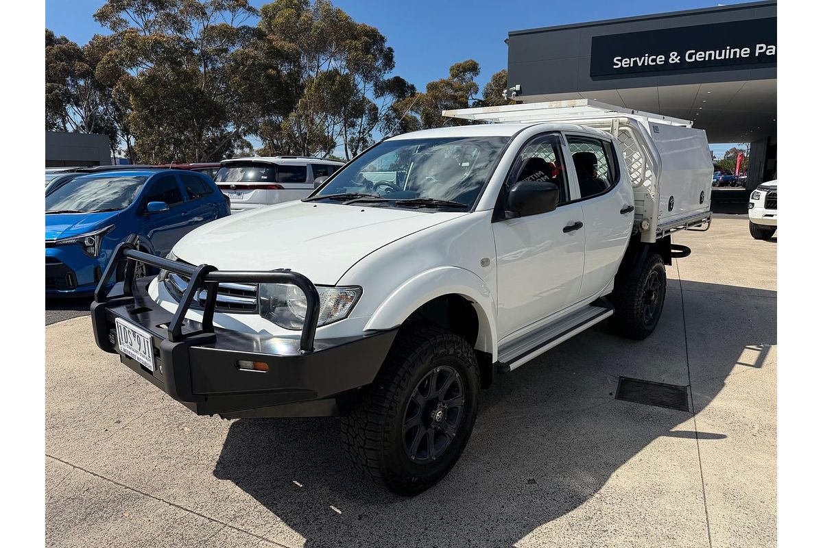 2014 Mitsubishi Triton GLX MN 4X4