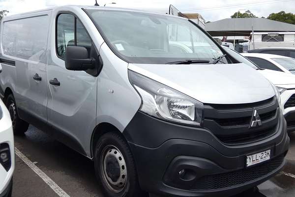 2021 Mitsubishi Express GLX SN LWB