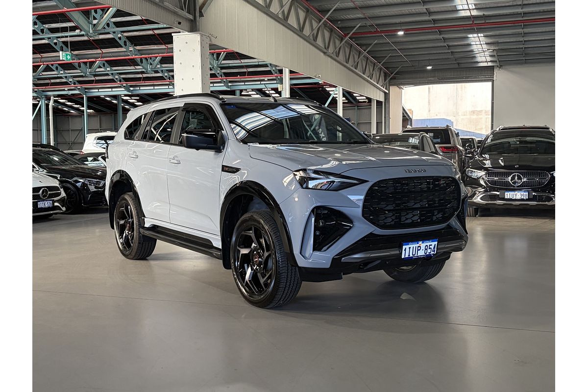 2025 Isuzu MU-X X-TERRAIN