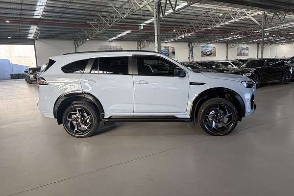 2025 Isuzu MU-X X-TERRAIN