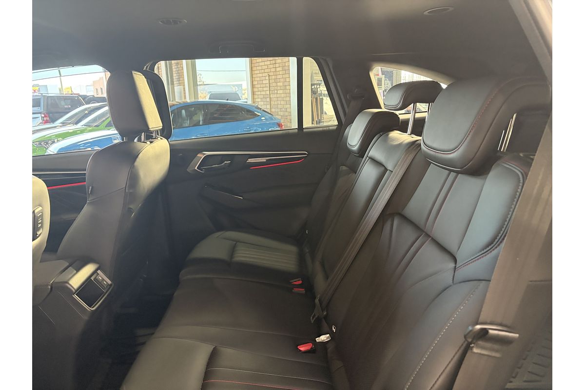 2025 Isuzu MU-X X-TERRAIN