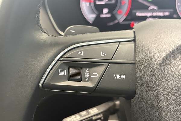 2024 Audi Q5 45 TFSI Dynamic Black FY