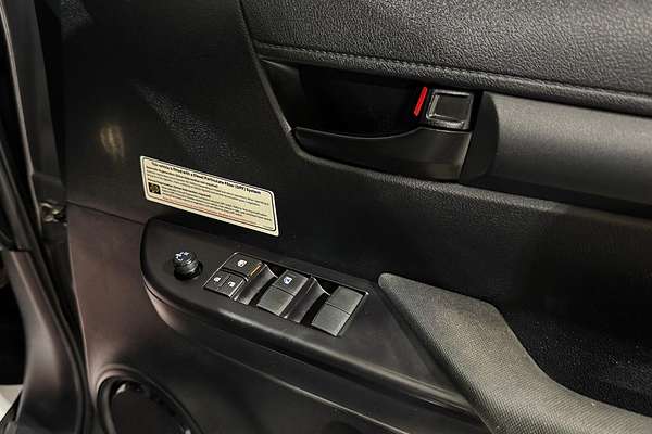 2021 Toyota Hilux SR GUN126R 4X4