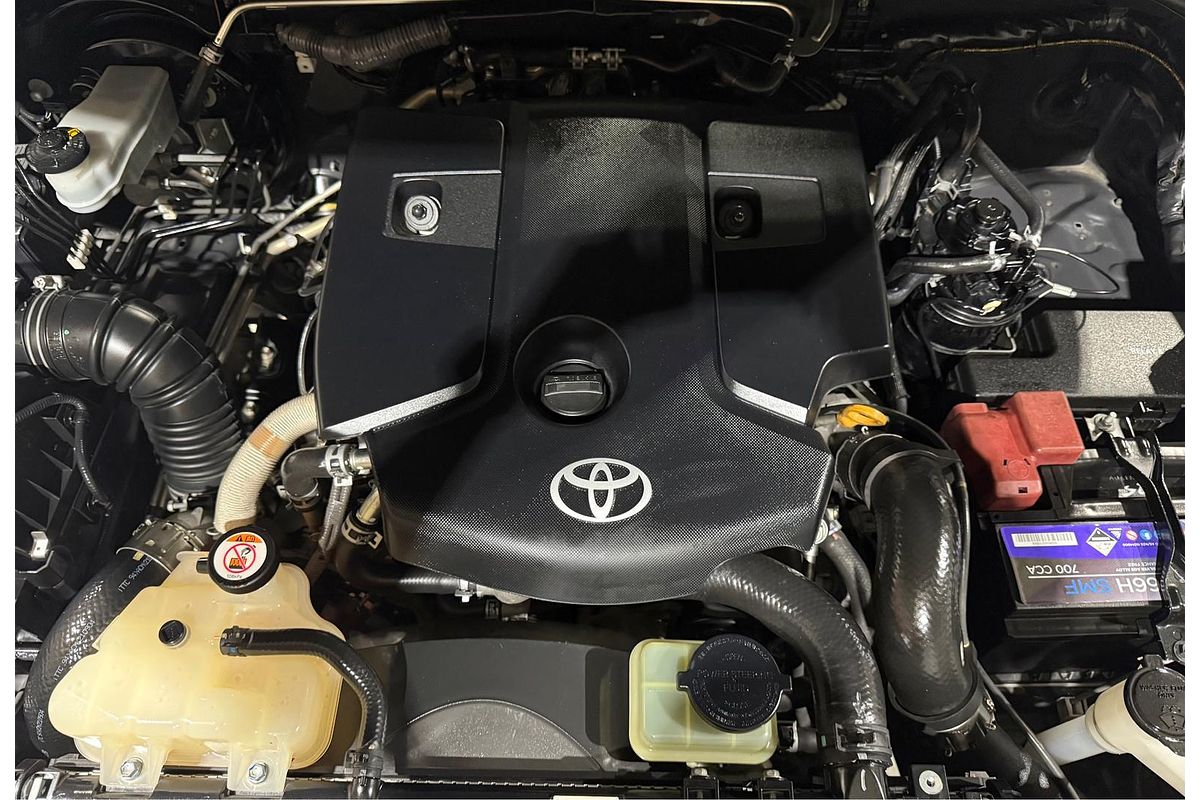 2021 Toyota Hilux SR GUN126R 4X4