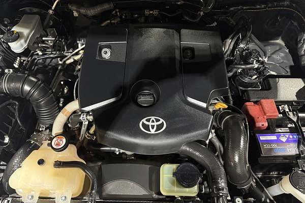 2021 Toyota Hilux SR GUN126R 4X4