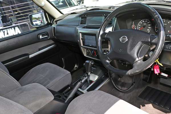 2005 Nissan Patrol ST GU IV