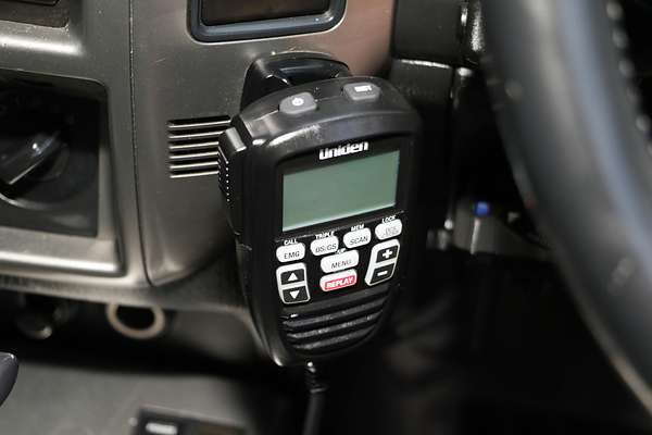 2005 Nissan Patrol ST GU IV