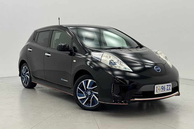 2015 Nissan LEAF  ZE0