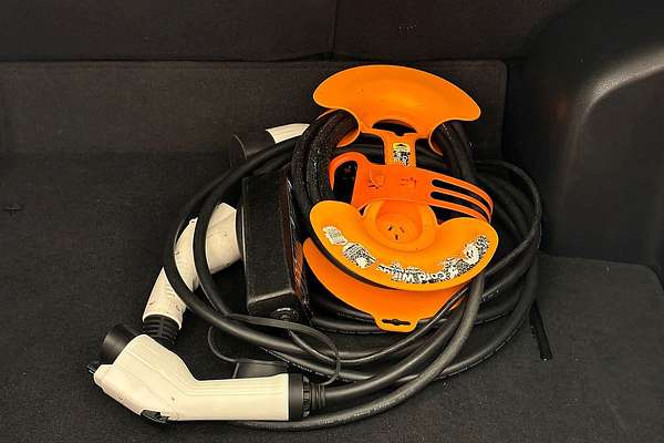 2015 Nissan LEAF  ZE0