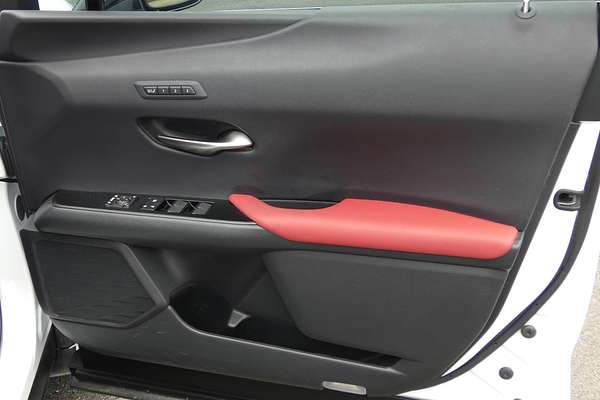 2020 Lexus UX UX250h F Sport MZAH15R