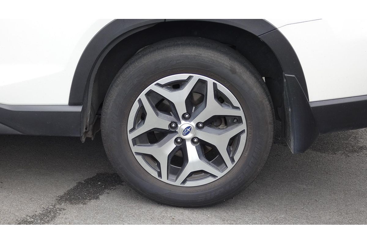 2023 Subaru Forester 2.5i S5