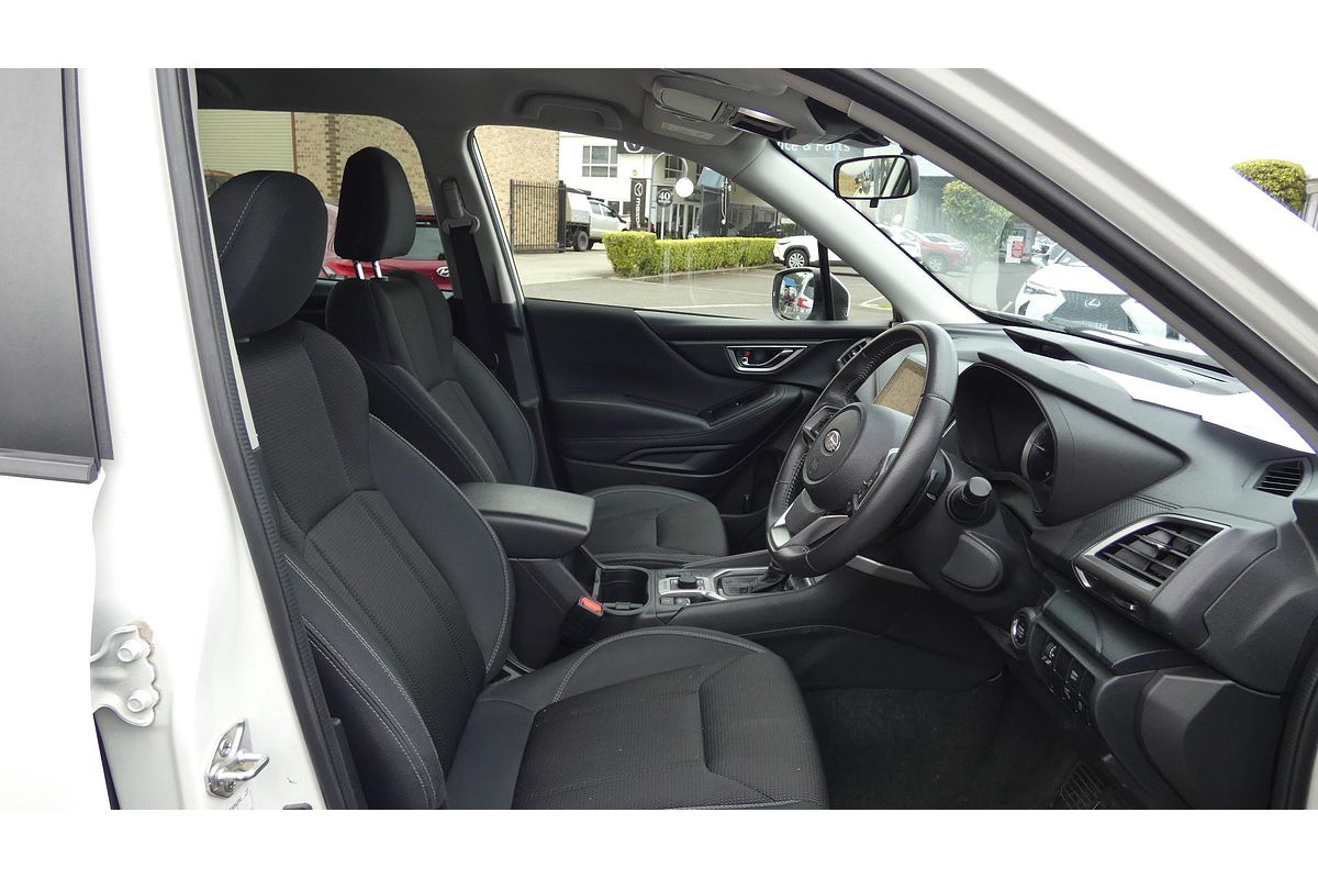 2023 Subaru Forester 2.5i S5