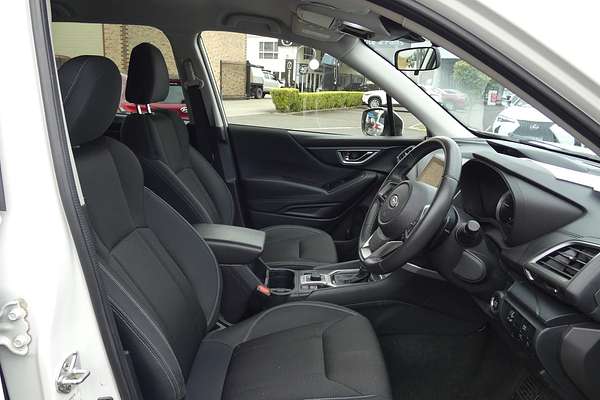 2023 Subaru Forester 2.5i S5