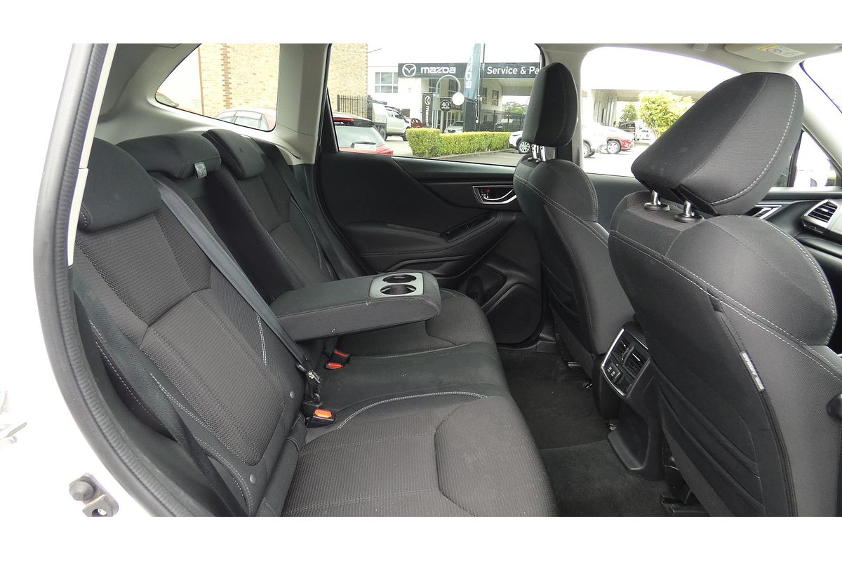 2023 Subaru Forester 2.5i S5