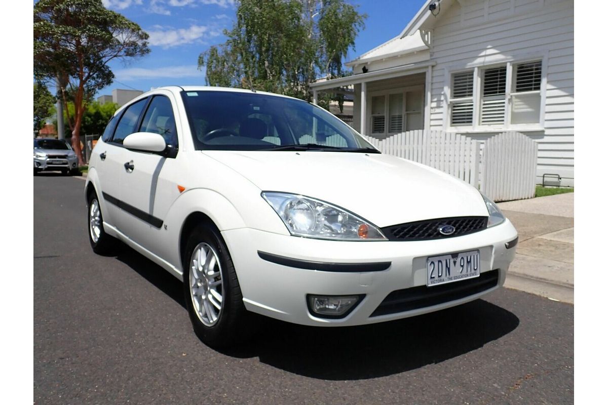 2004 Ford Focus LX LR