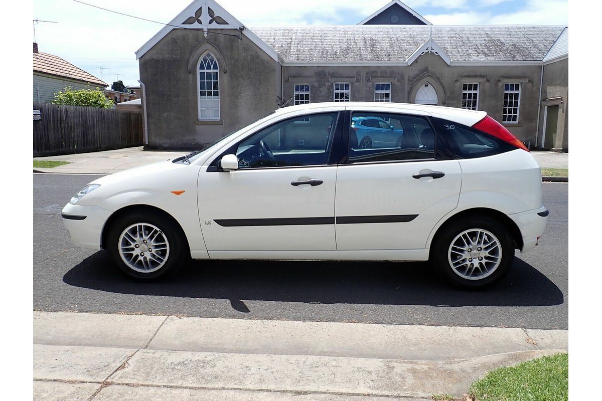 2004 Ford Focus LX LR