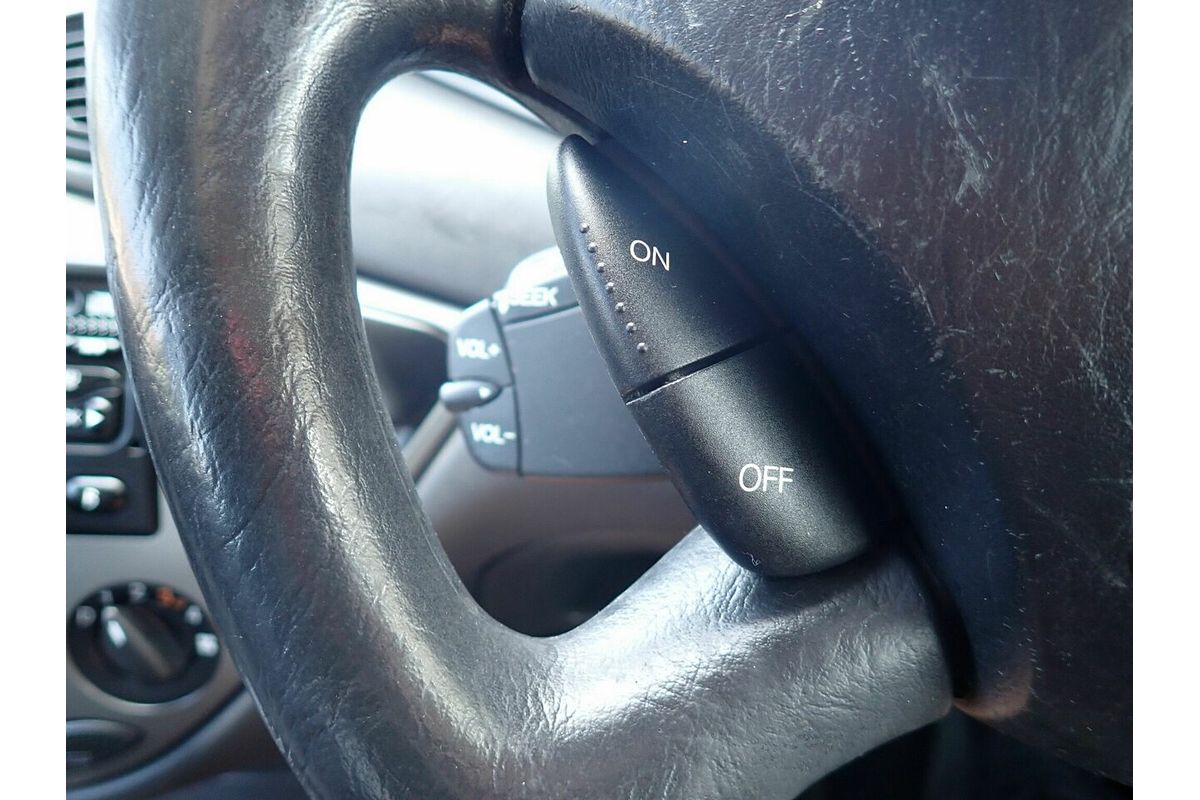 2004 Ford Focus LX LR