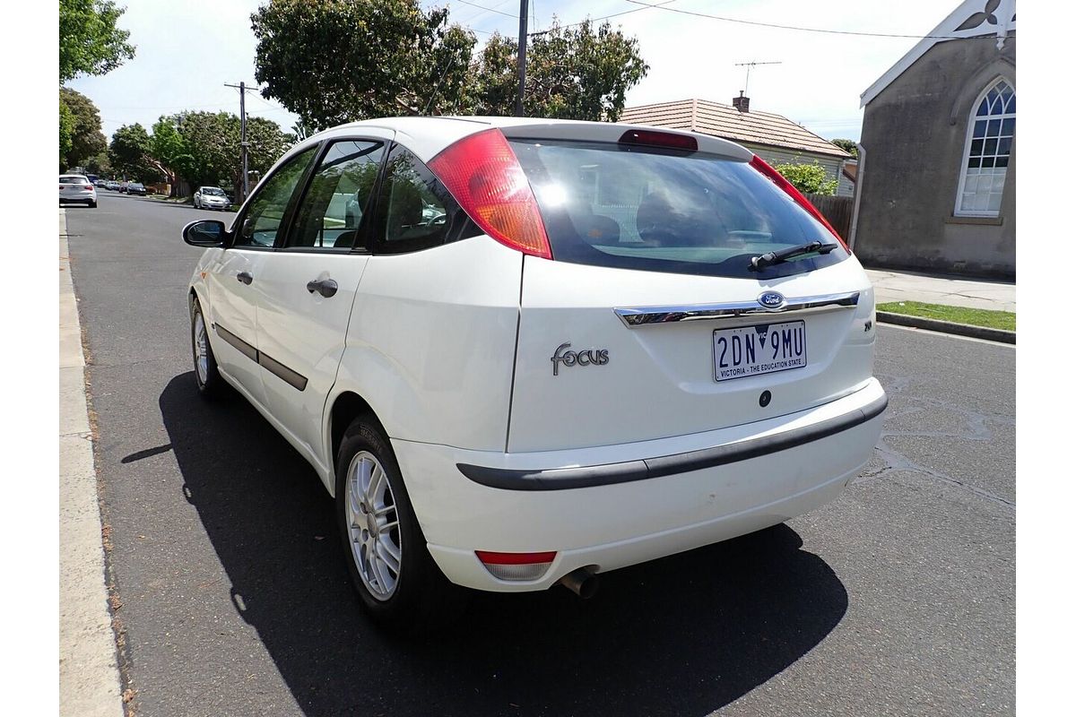 2004 Ford Focus LX LR