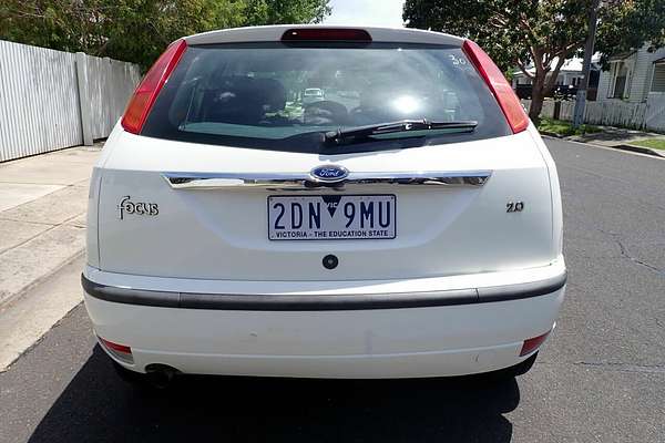 2004 Ford Focus LX LR