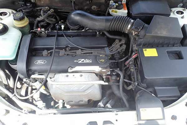 2004 Ford Focus LX LR