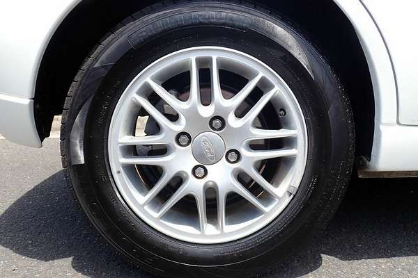 2004 Ford Focus LX LR