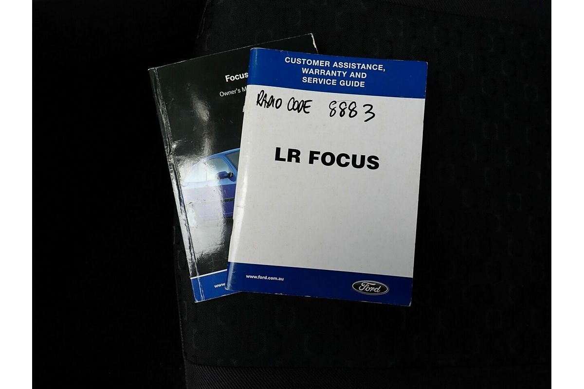 2004 Ford Focus LX LR