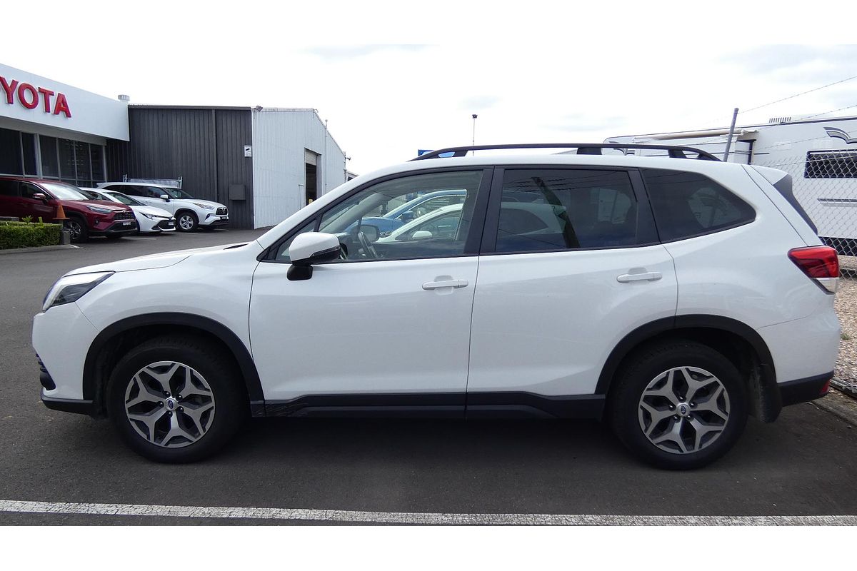 2023 Subaru Forester 2.5i S5