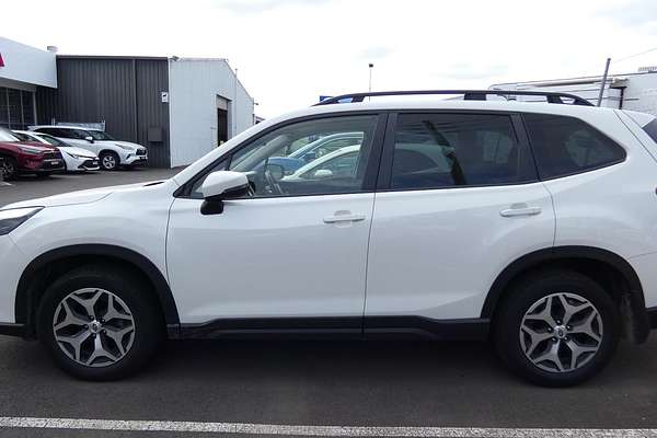 2023 Subaru Forester 2.5i S5