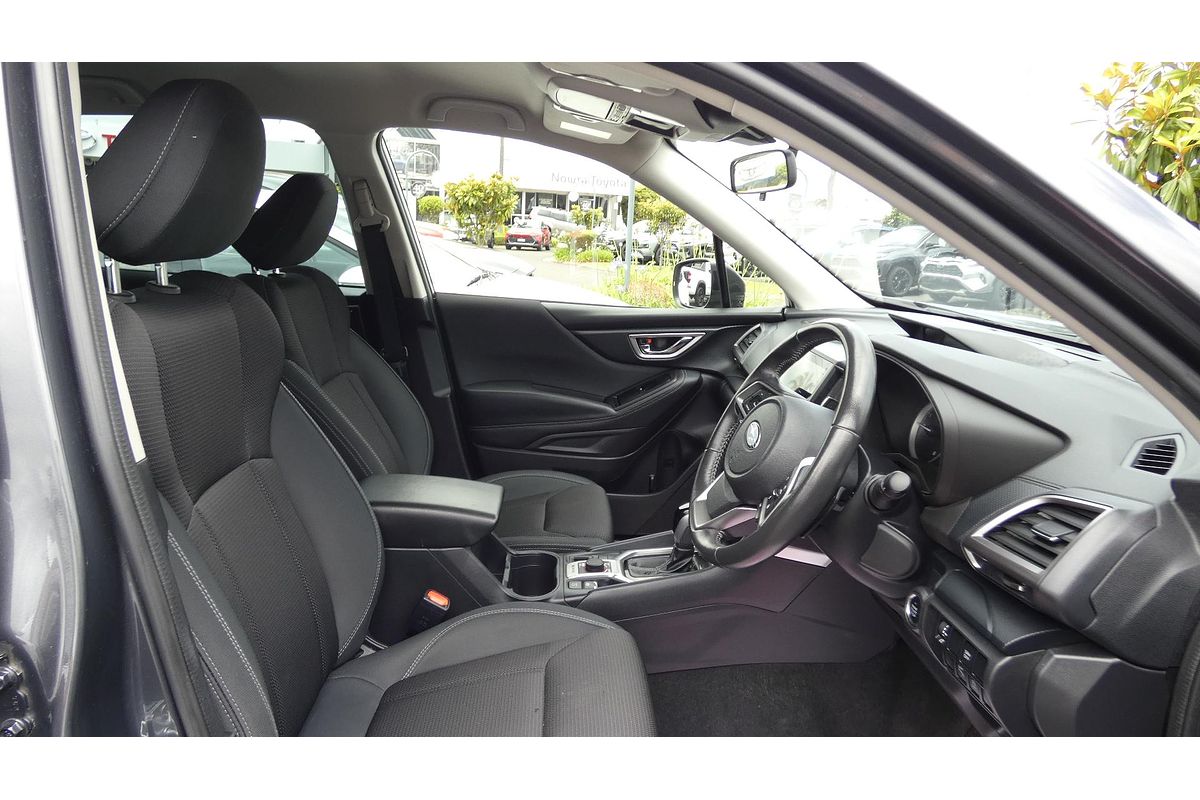 2023 Subaru Forester 2.5i S5