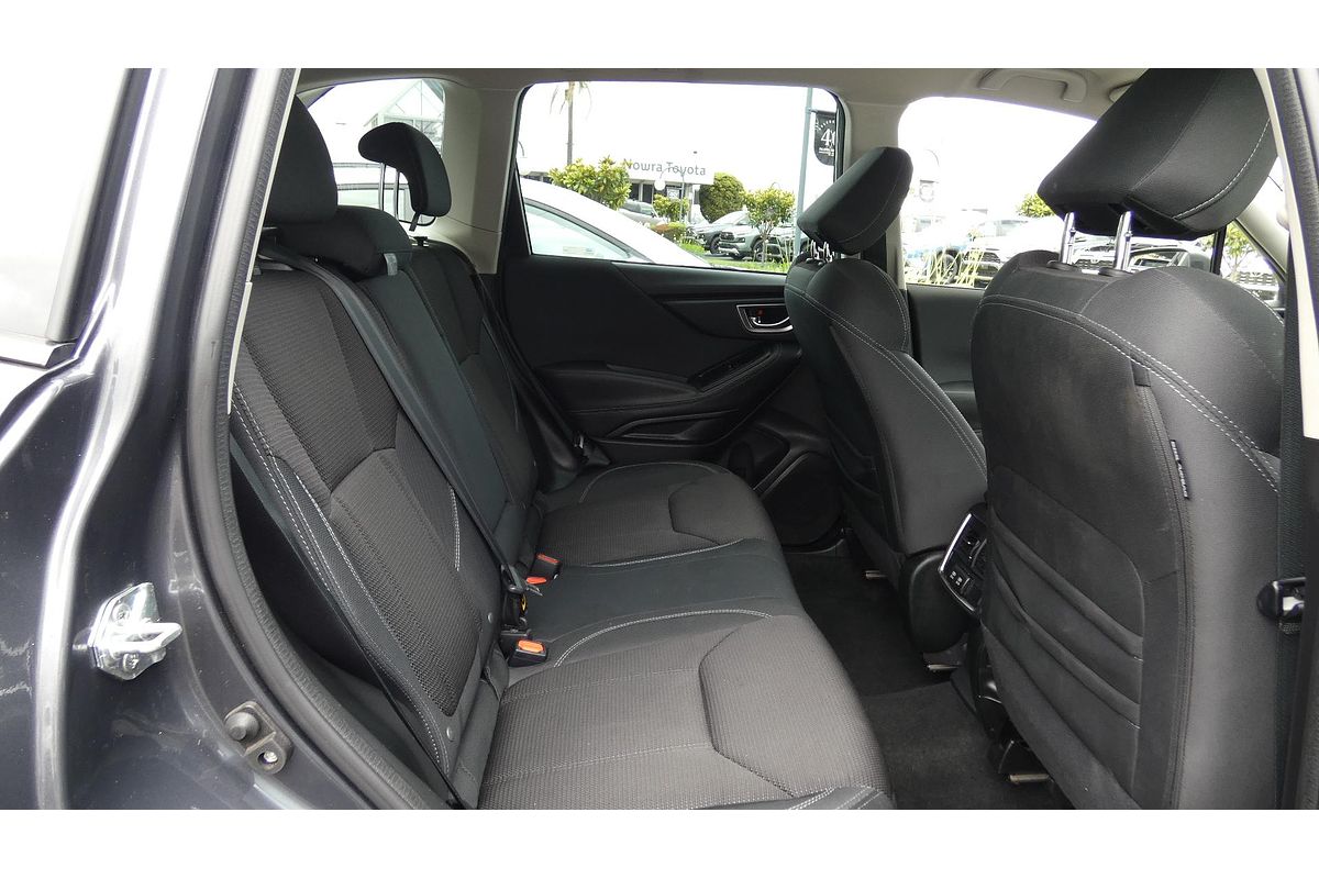 2023 Subaru Forester 2.5i S5