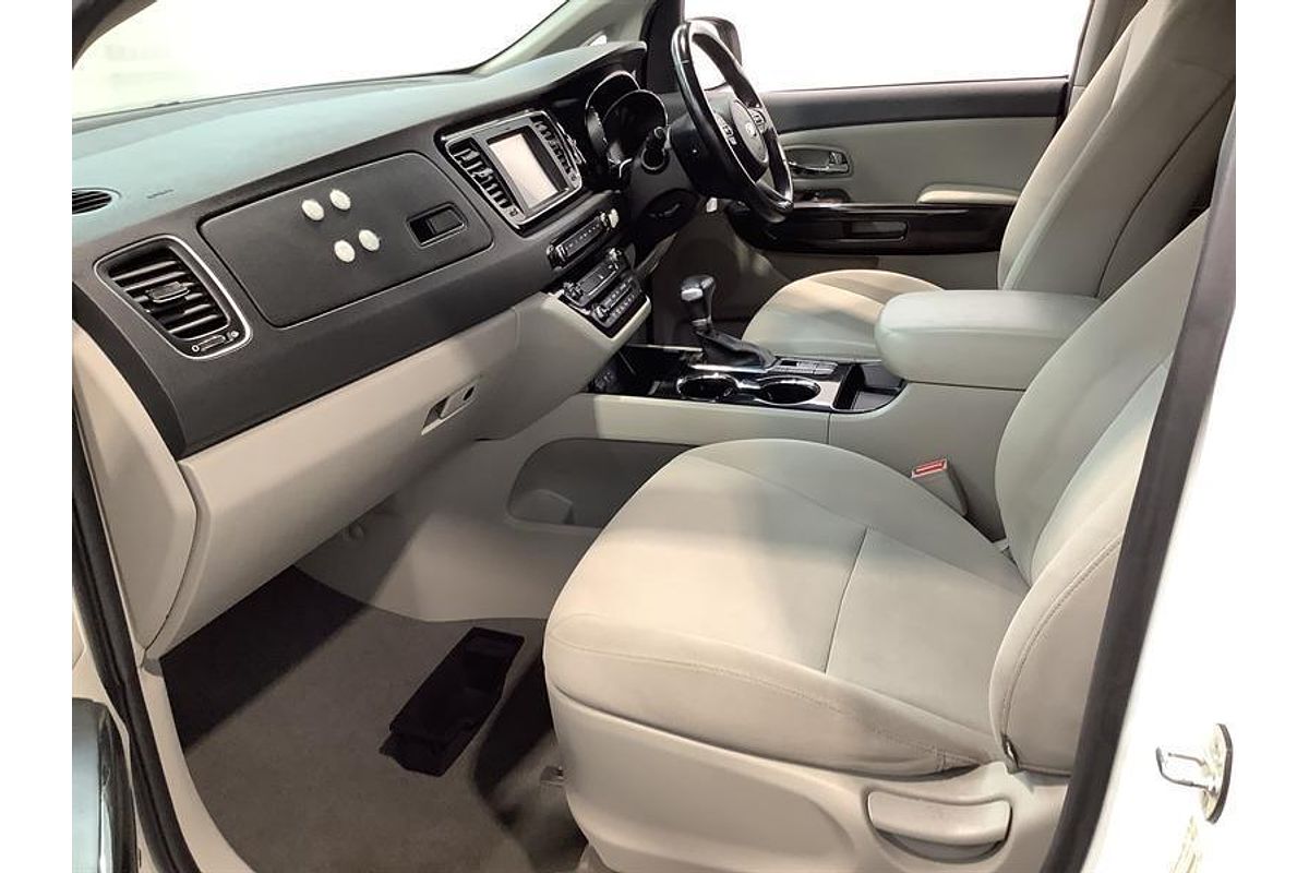 2018 Kia Carnival Si YP