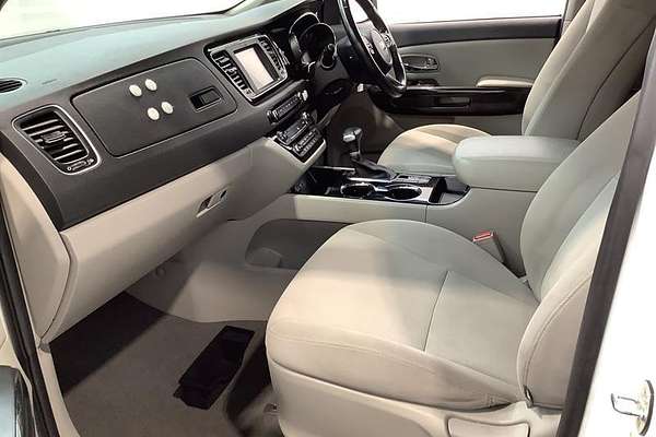 2018 Kia Carnival Si YP