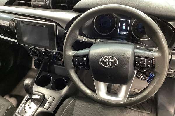 2020 Toyota Hilux SR GUN126R 4X4