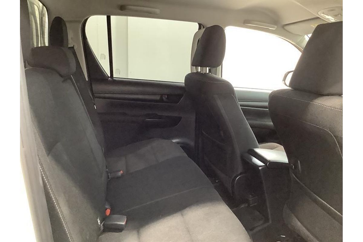 2020 Toyota Hilux SR GUN126R 4X4