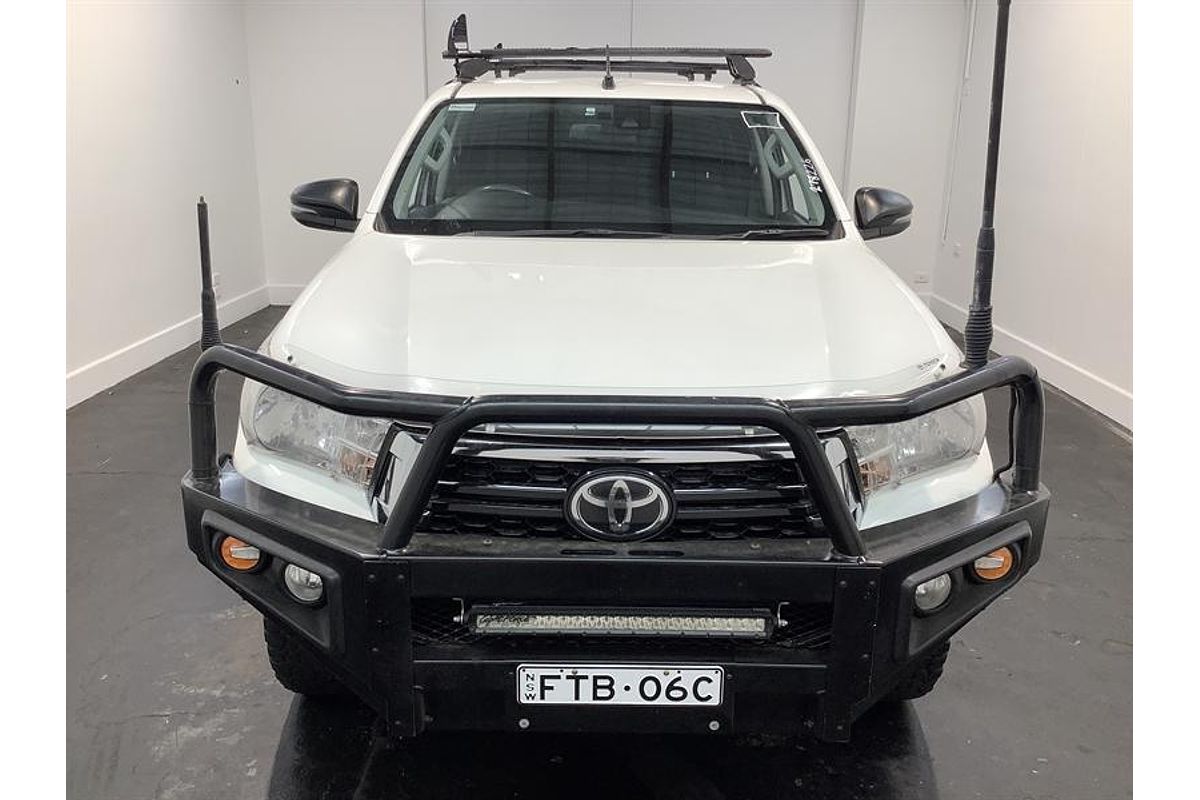 2020 Toyota Hilux SR GUN126R 4X4