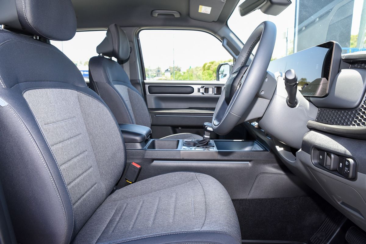 2025 Kia Tasman SX TK 4X4