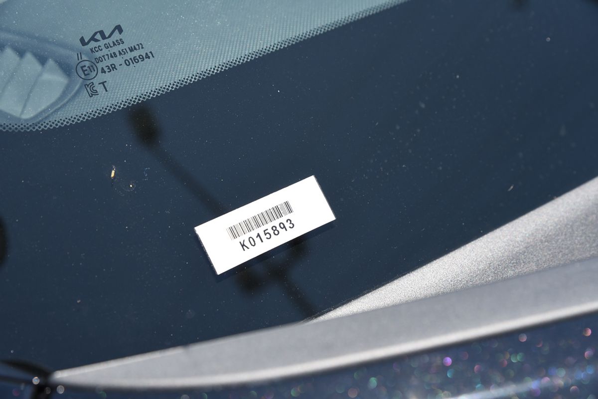 2025 Kia Tasman SX TK 4X4