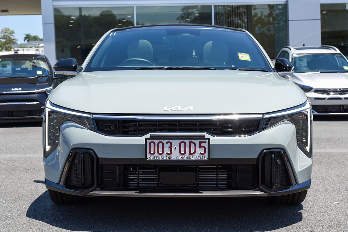 2025 Kia K4 GT-Line CL4m