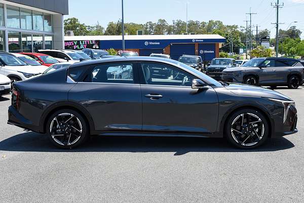 2025 Kia K4 GT-Line CL4m