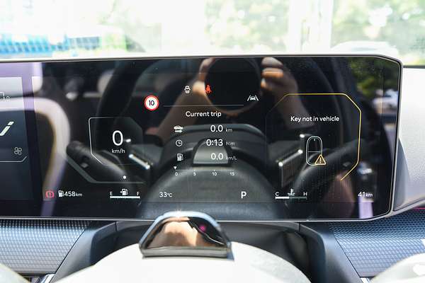 2025 Kia K4 GT-Line CL4m