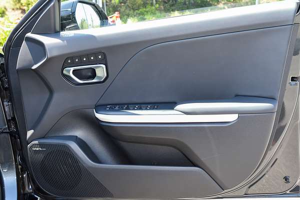 2025 Kia K4 GT-Line CL4m