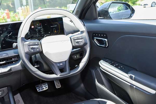 2025 Kia K4 GT-Line CL4m