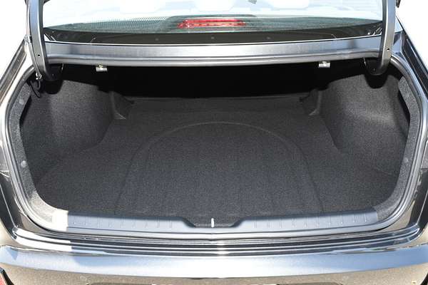 2025 Kia K4 GT-Line CL4m