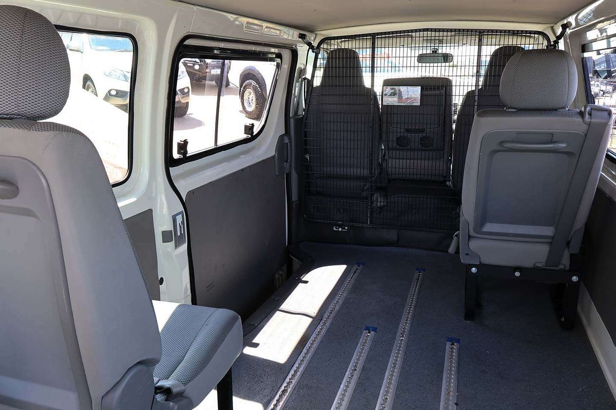 2009 Toyota Hiace KDH201R LWB