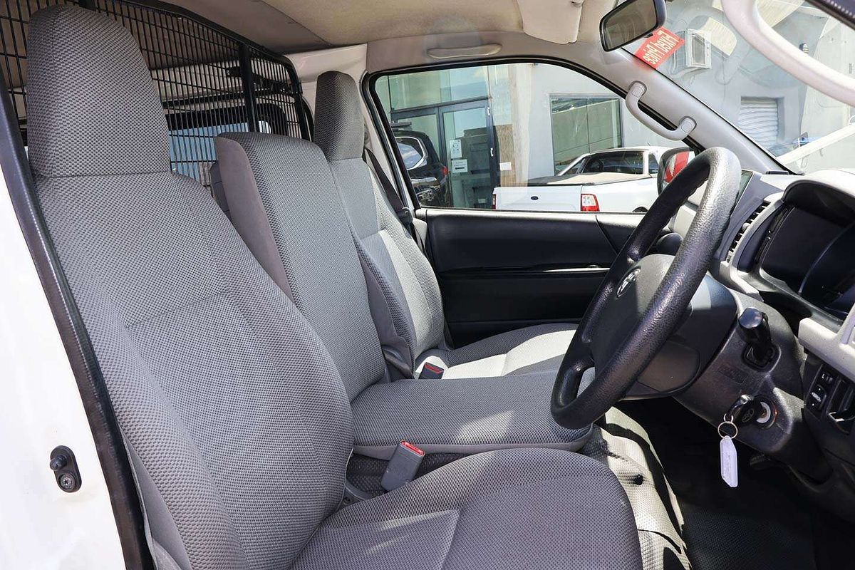 2009 Toyota Hiace KDH201R LWB