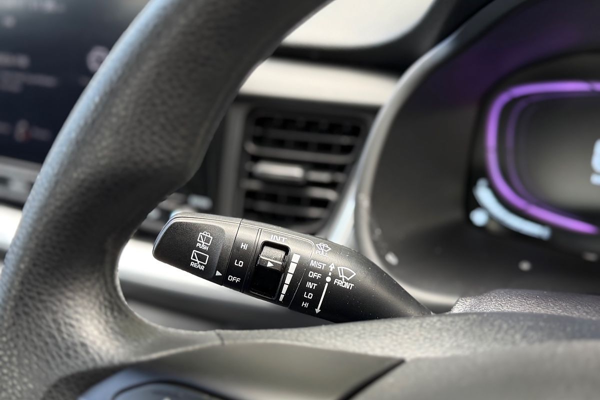 2024 Kia Stonic S YB