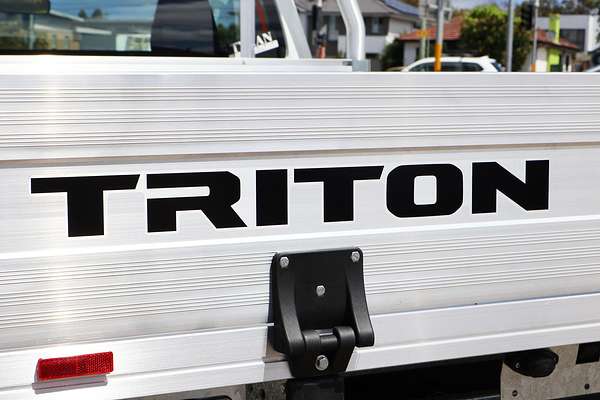 2025 Mitsubishi Triton GLX MV Rear Wheel Drive