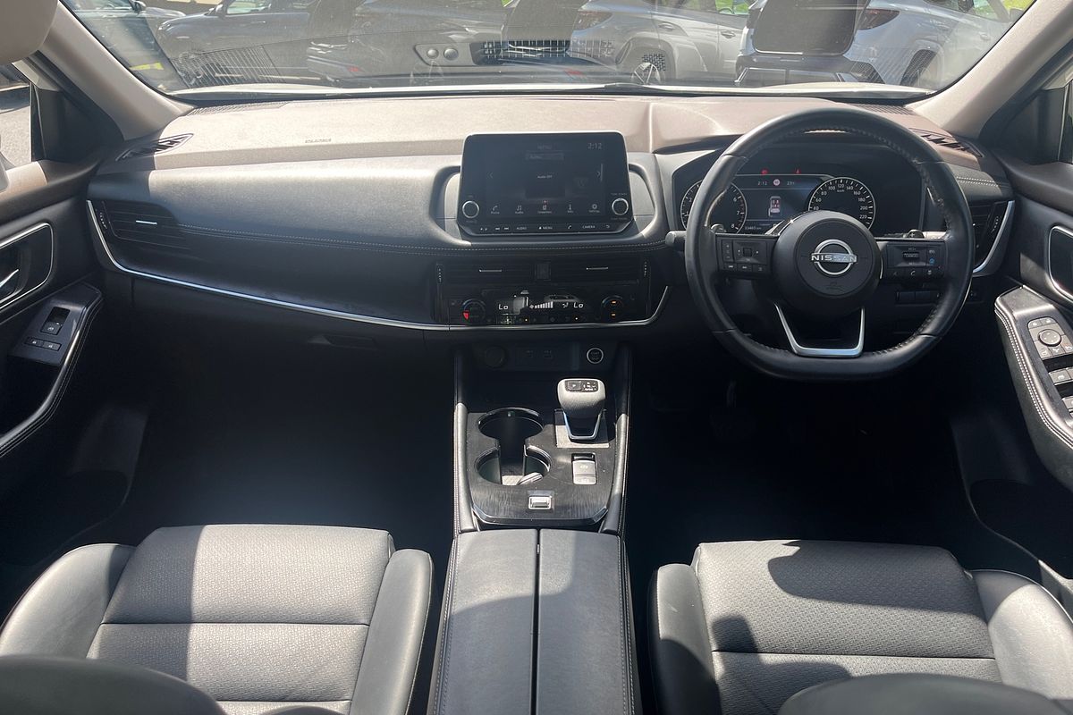 2024 Nissan X-TRAIL ST-L T33